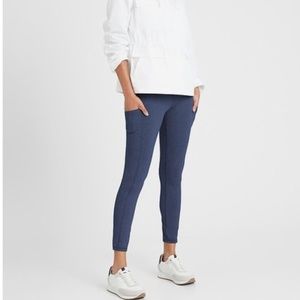 Banana Republic On the Go 7/8 Legging - Navy, XS
